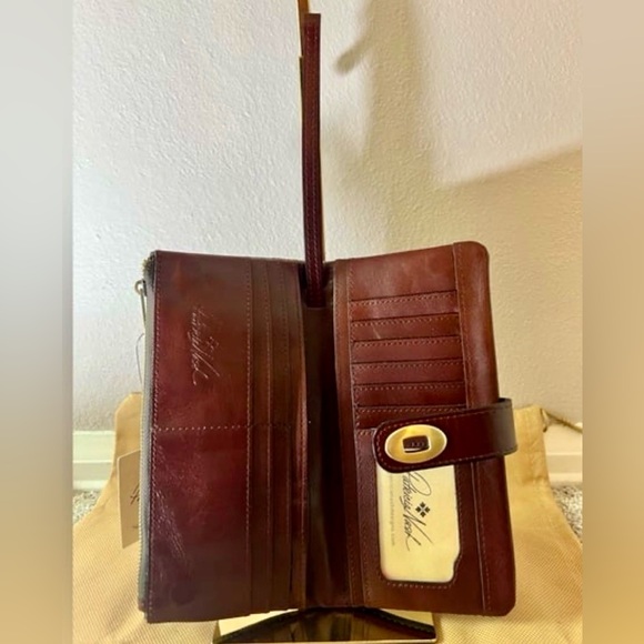 NWT Patricia Nash leather Greek Map Annesley Wallet/Wristlet - Picture 7 of 7